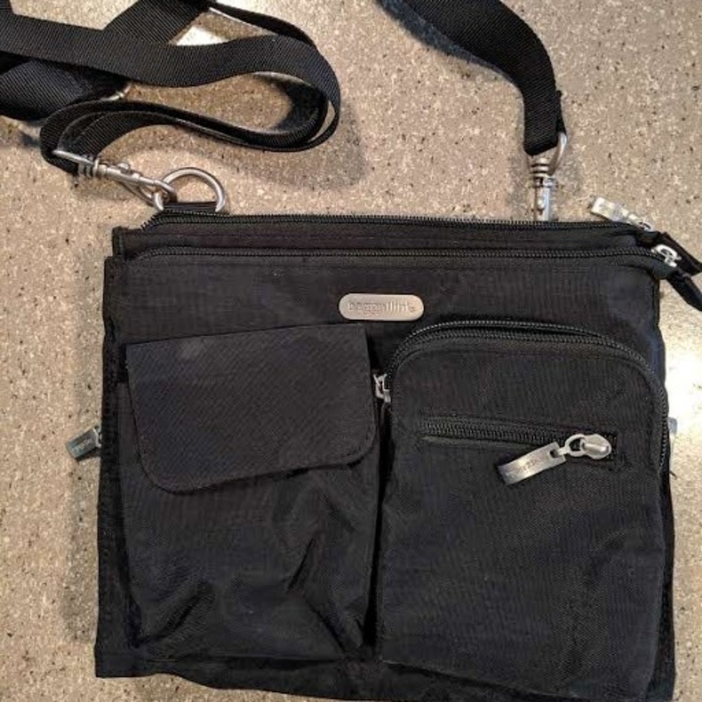Baggallini Crossbody